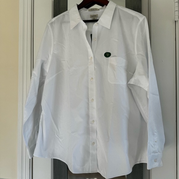 L.L. Bean Wrinkle-Free Pinpoint Oxford Cotton Shirt - Picture 5 of 10
